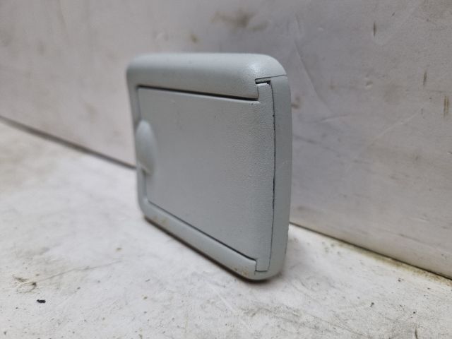 bontott VW GOLF V Csomagrögzítő