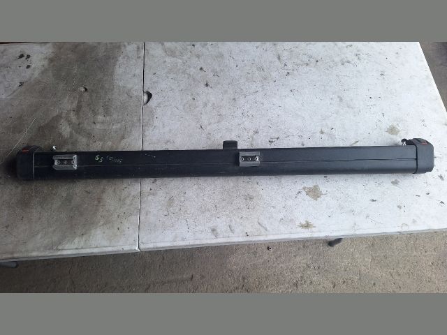 bontott VW GOLF V Csomagtér Háló