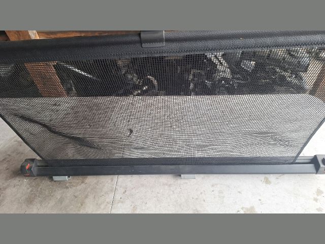 bontott VW GOLF V Csomagtér Háló