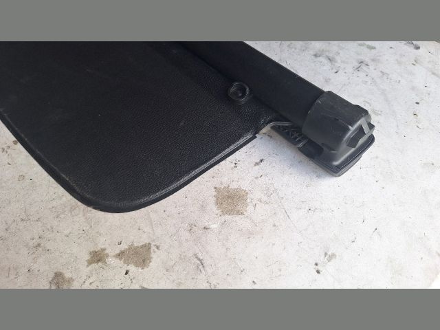 bontott VW GOLF V Csomagtér Roló