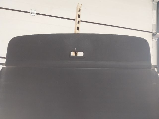 bontott VW GOLF V Csomagtér Roló