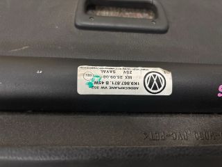 bontott VW GOLF V Csomagtér Roló