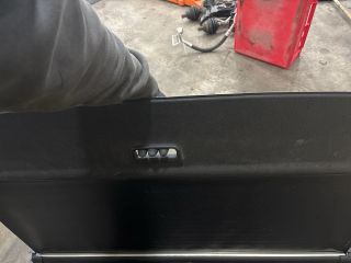 bontott VW GOLF V Csomagtér Roló