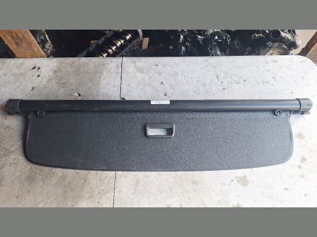 bontott VW GOLF V Csomagtér Roló