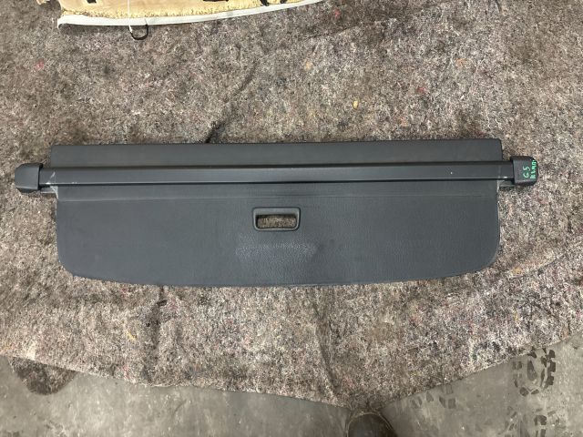 bontott VW GOLF V Csomagtér Roló