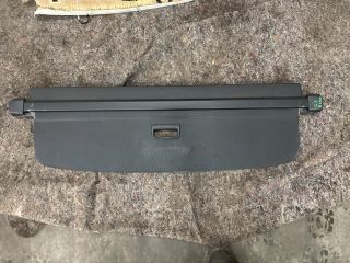 bontott VW GOLF V Csomagtér Roló