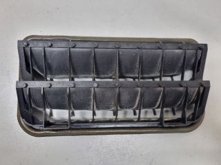 bontott VW GOLF V Csomagtér Szellőző Bal