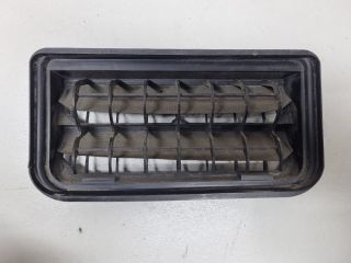 bontott VW GOLF V Csomagtér Szellőző Jobb