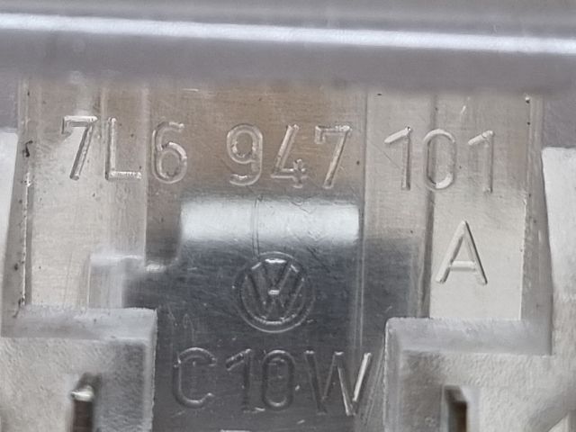 bontott VW GOLF V Csomagtér Világítás