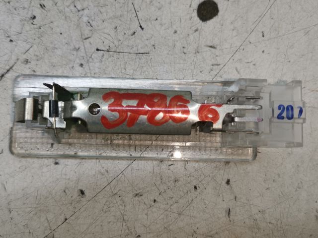 bontott VW GOLF V Csomagtér Világítás