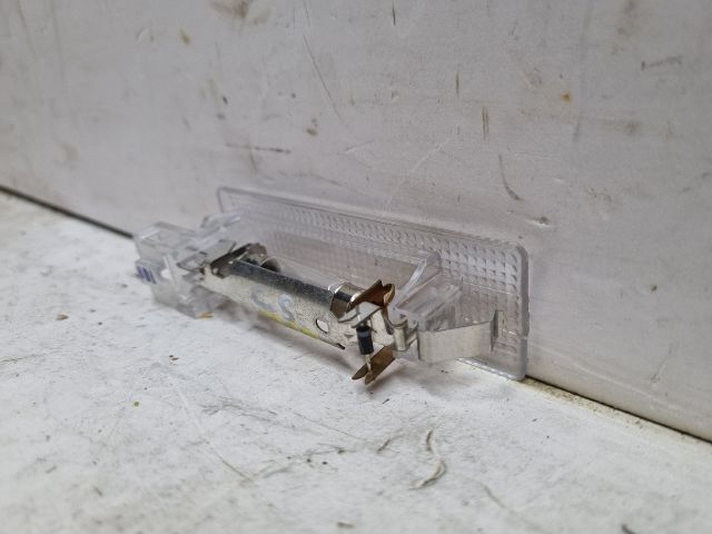 bontott VW GOLF V Csomagtér Világítás