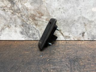 bontott VW GOLF V Csomagtérajtó Kapcsoló