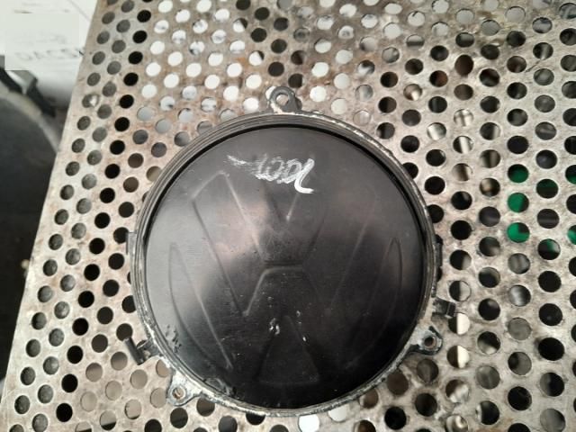 bontott VW GOLF V Csomagtérajtó Kilincs