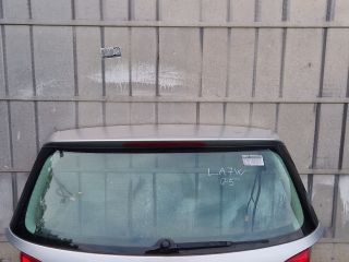 bontott VW GOLF V Csomagtérajtó (Részeivel)