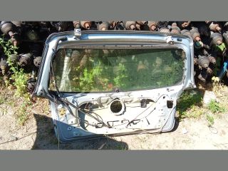 bontott VW GOLF V Csomagtérajtó (Részeivel)