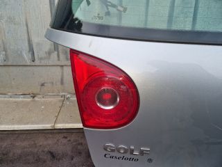 bontott VW GOLF V Csomagtérajtó (Részeivel)