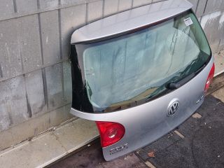 bontott VW GOLF V Csomagtérajtó (Részeivel)