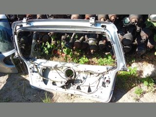 bontott VW GOLF V Csomagtérajtó (Részeivel)