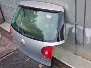 bontott VW GOLF V Csomagtérajtó (Részeivel)