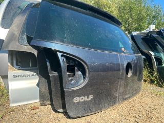 bontott VW GOLF V Csomagtérajtó (Üres lemez)