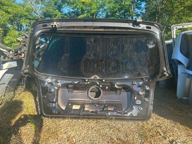 bontott VW GOLF V Csomagtérajtó (Üres lemez)