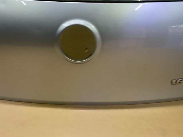 bontott VW GOLF V Csomagtérajtó (Üres lemez)