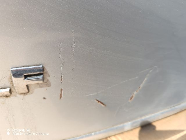 bontott VW GOLF V Csomagtérajtó (Üres lemez)