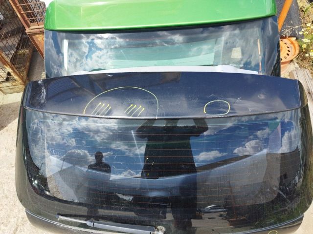 bontott VW GOLF V Csomagtérajtó (Üres lemez)