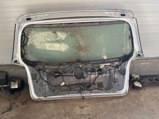 bontott VW GOLF V Csomagtérajtó (Üres lemez)