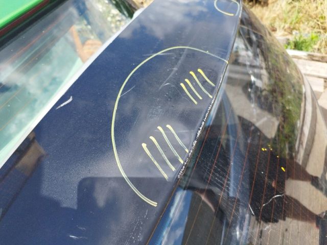 bontott VW GOLF V Csomagtérajtó (Üres lemez)