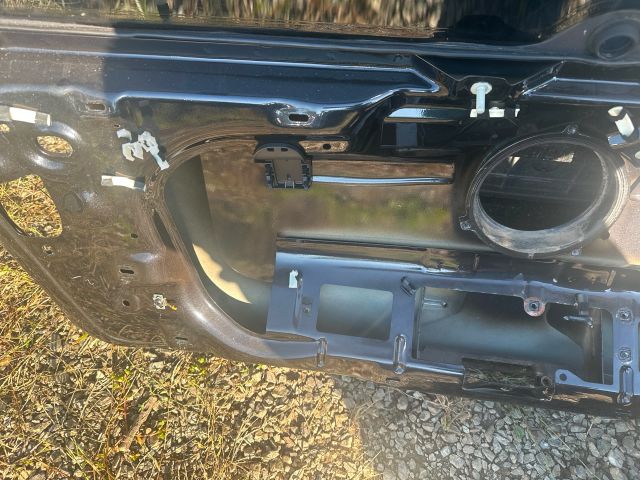 bontott VW GOLF V Csomagtérajtó (Üres lemez)