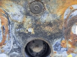 bontott VW GOLF V Csomagtérajtó Ütköző