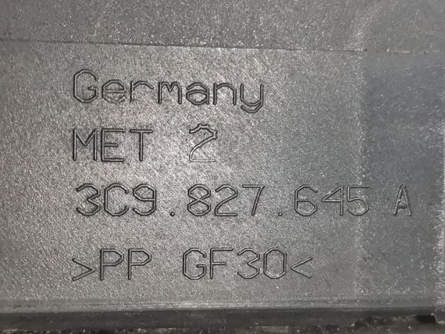 bontott VW GOLF V Csomagtérajtó Zárszerkezet