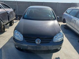 bontott VW GOLF V Csomagtérajtó Zárszerkezet