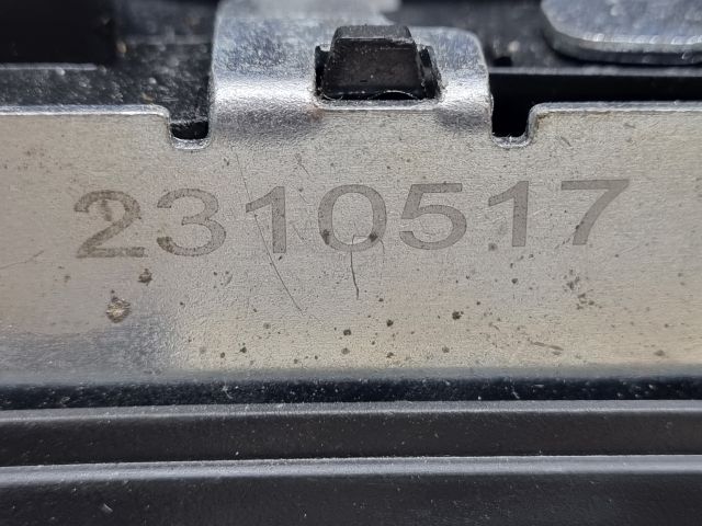 bontott VW GOLF V Csomagtérajtó Zárszerkezet