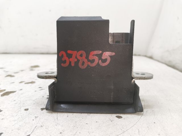 bontott VW GOLF V Csomagtérajtó Zárszerkezet