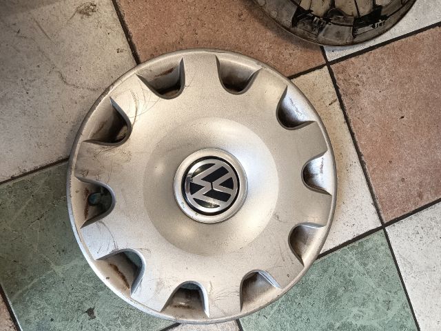bontott VW GOLF V Dísztárcsa Pár