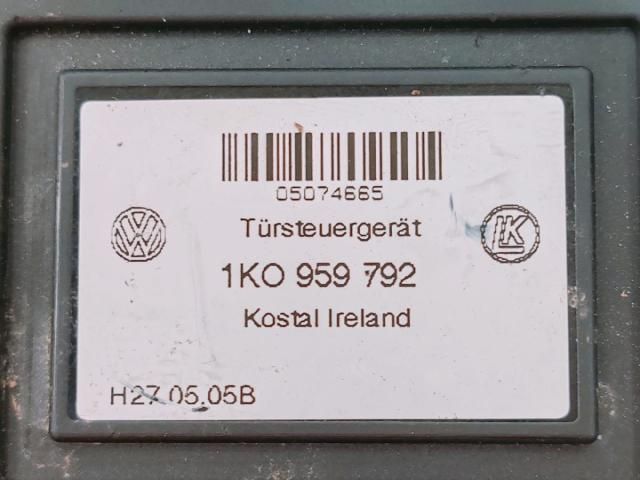 bontott VW GOLF V Elektronika (Magában)