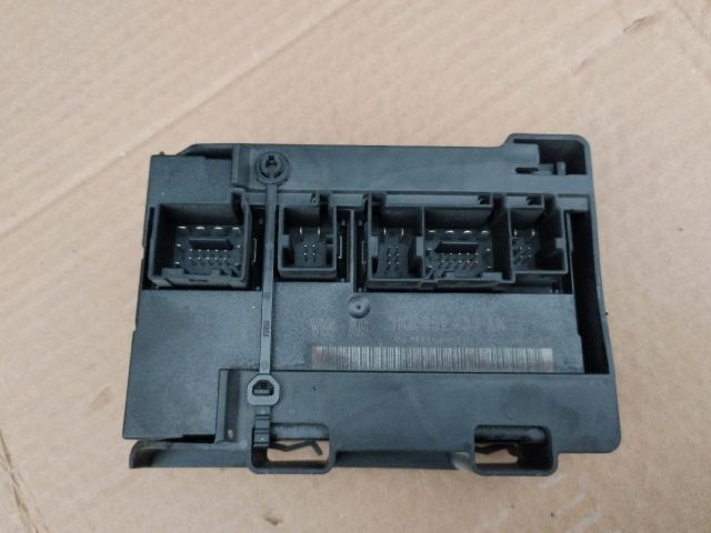 bontott VW GOLF V Elektronika (Magában)