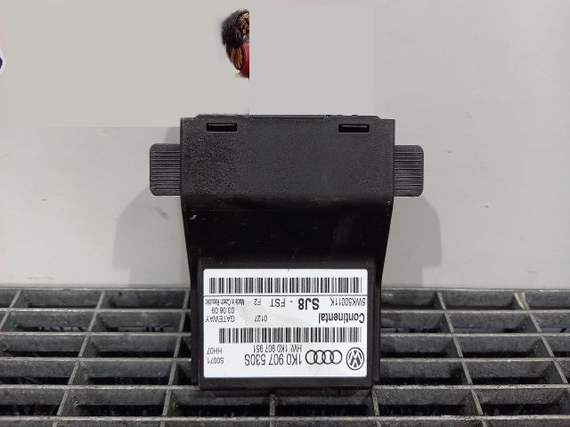 bontott VW GOLF V Elektronika (Magában)