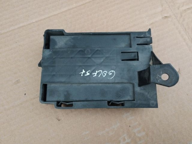 bontott VW GOLF V Elektronika (Magában)