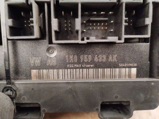 bontott VW GOLF V Elektronika (Magában)