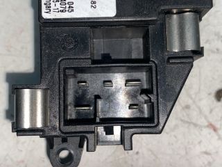 bontott VW GOLF V Előtét Ellenállás Fűtőmotor