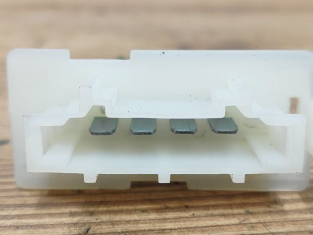 bontott VW GOLF V Előtét Ellenállás Fűtőmotor