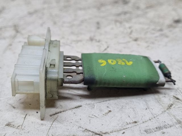 bontott VW GOLF V Előtét Ellenállás Fűtőmotor