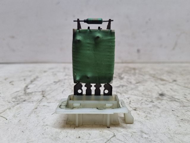 bontott VW GOLF V Előtét Ellenállás Fűtőmotor