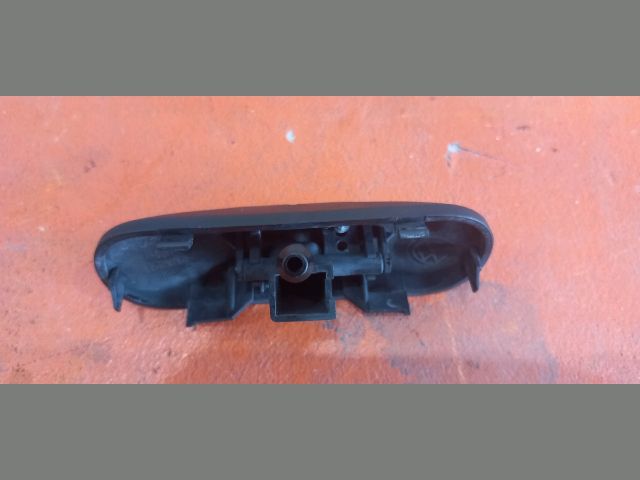 bontott VW GOLF V Első Ablakmosó Fúvóka