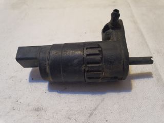 bontott VW GOLF V Első Ablakmosó Szivattyú