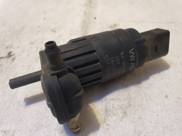 bontott VW GOLF V Első Ablakmosó Szivattyú