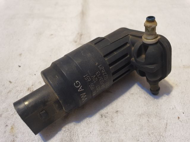 bontott VW GOLF V Első Ablakmosó Szivattyú